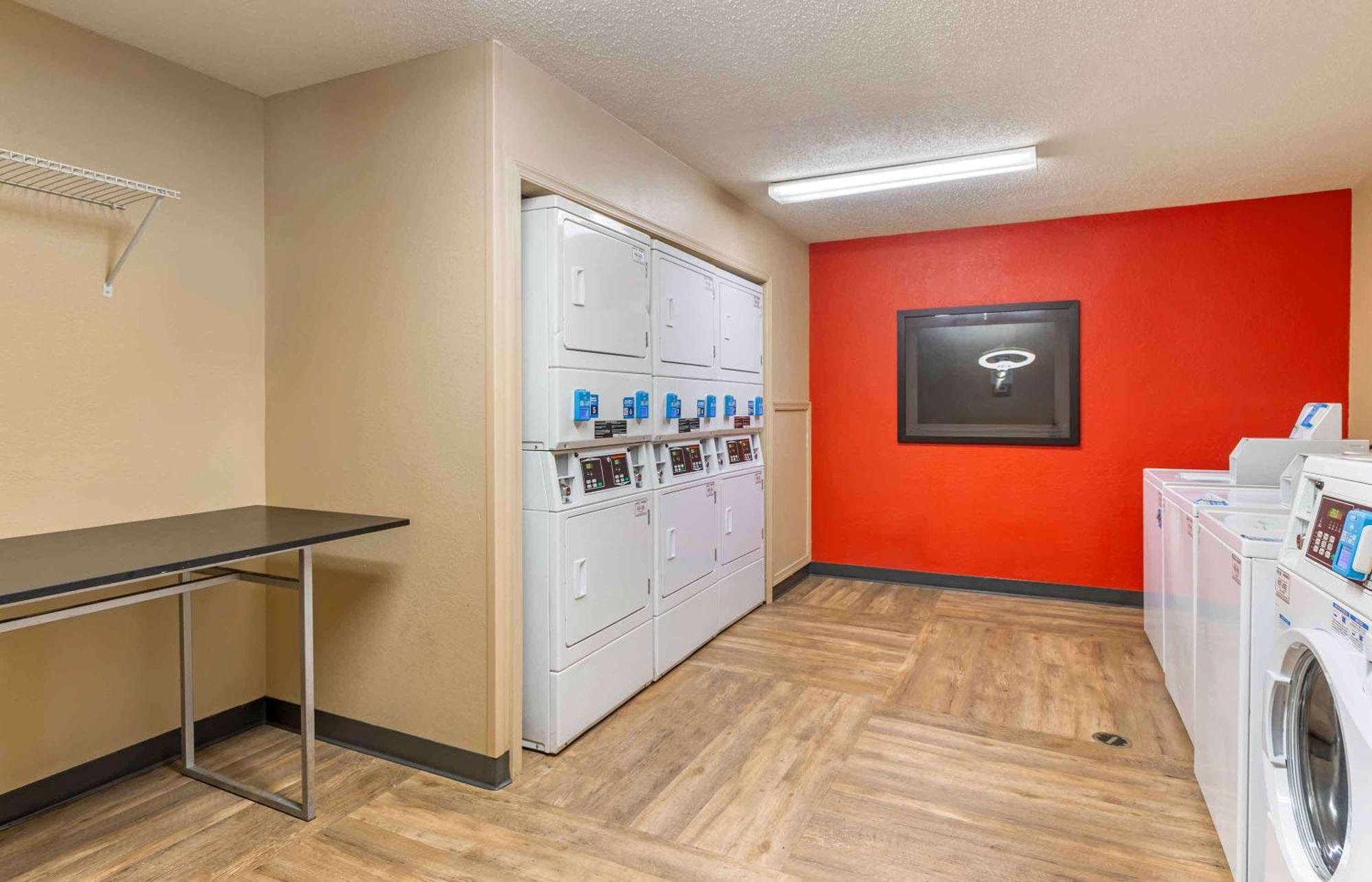 Extended Stay America Select Suites - Richmond - Innsbrook Экстерьер фото