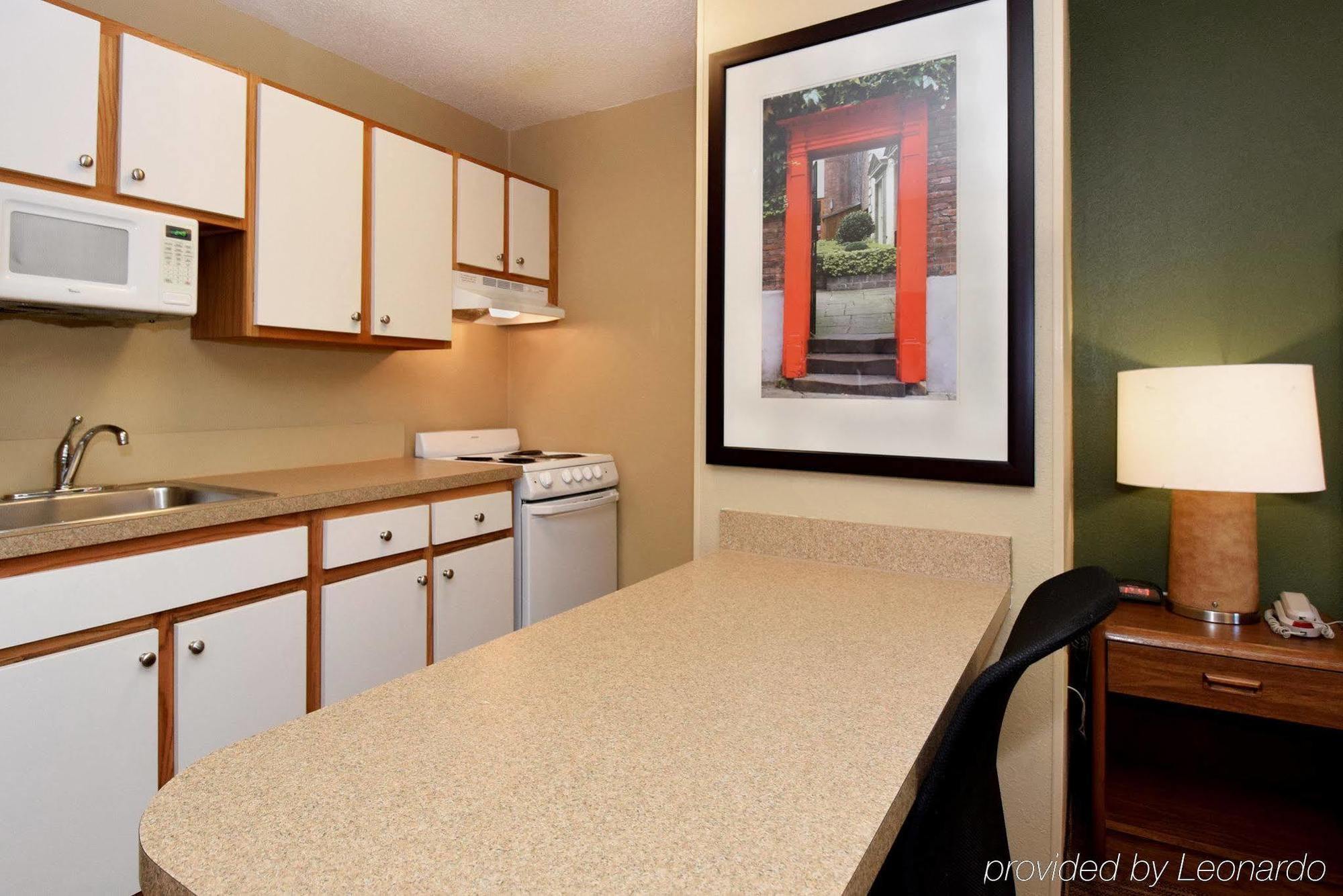 Extended Stay America Select Suites - Richmond - Innsbrook Экстерьер фото